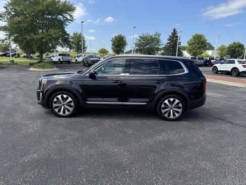 Used 2020 Kia Telluride EX w/ EX Premium Package AWD/4WD image 8
