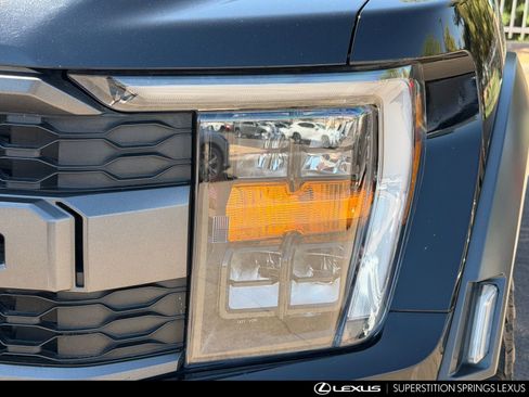 Used 2022 Ford F150 Raptor w/ Convenience Package image 8