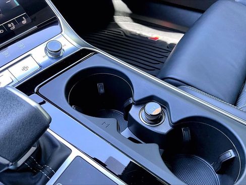 Used 2024 Audi RS 7 Performance AWD/4WD image 18