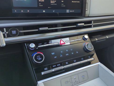 Certified 2026 Hyundai Santa Fe SE AWD/4WD image 23