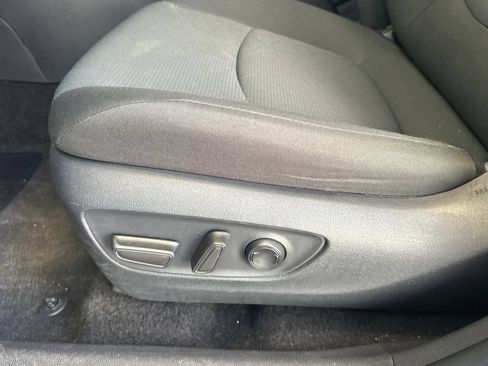 Certified 2025 Toyota RAV4 XLE AWD/4WD image 14