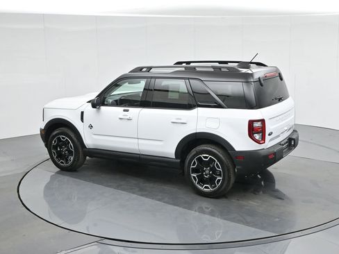 New 2025 Ford Bronco Sport Outer Banks image 18