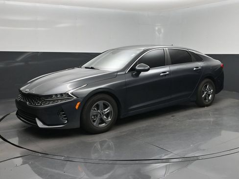 Used 2021 Kia K5 LXS FWD image 9