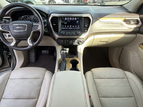 Used 2019 GMC Acadia Denali w/ Technology Package AWD/4WD image 26