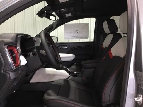 New 2024 GMC Canyon AT4X image 34