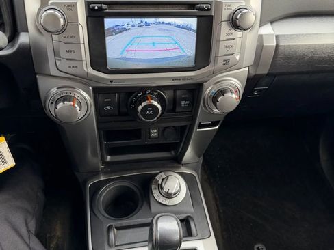 Used 2016 Toyota 4Runner SR5 image 15