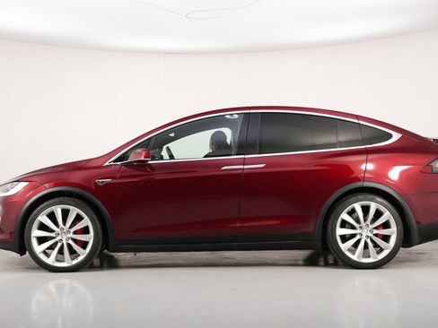 Used 2016 Tesla Model X P90D image 8