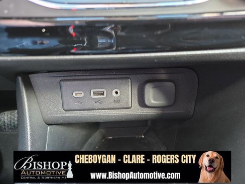 Used 2021 Buick Encore GX Essence image 26