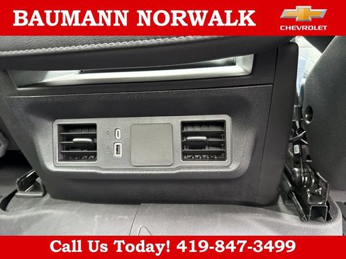 Used 2025 Chevrolet Silverado 1500 Custom Trail Boss w/ Turbomax Blackout Package AWD/4WD image 47