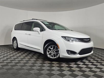 Used 2020 Chrysler Pacifica Touring-L