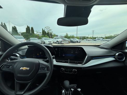 Used 2025 Kia K4 FWD image 32