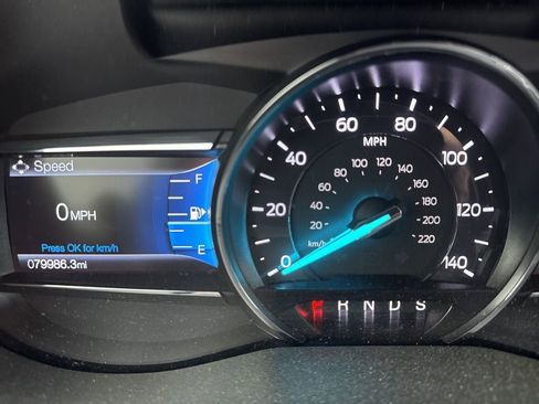 Used 2018 Ford Explorer XLT w/ Equipment Group 202A image 11