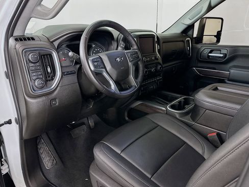 Used 2022 Chevrolet Silverado 2500 LTZ w/ LTZ Plus Package AWD/4WD image 9