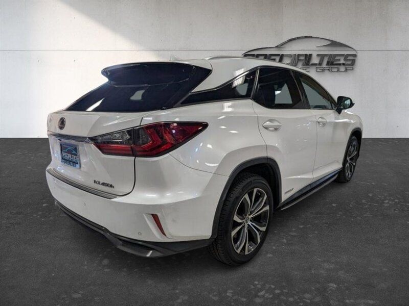 Used 2018 Lexus RX 450h AWD w/ Premium Package image 10