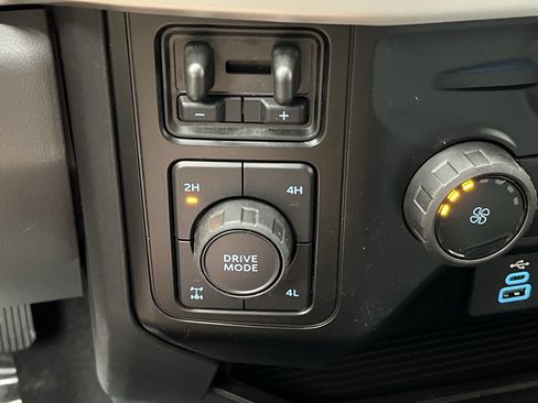 New 2025 Ford F250 XLT w/ 360-Degree Camera Package image 16