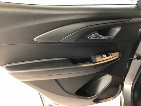 Used 2024 Chevrolet TrailBlazer LS w/ LS Convenience Package image 15