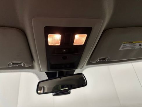 Used 2015 RAM 2500 Big Horn image 24