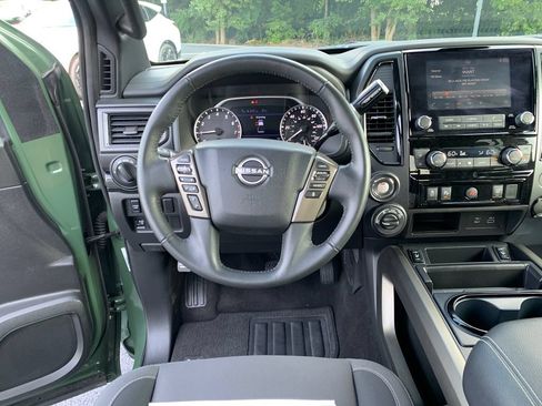 Used 2024 Nissan Titan SV w/ SV Bronze Edition Package AWD/4WD image 22