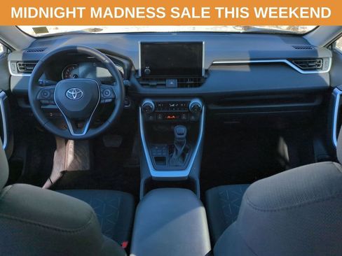 Used 2023 Toyota RAV4 XLE w/ Convenience Package image 18