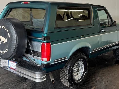 Used 1996 Ford Bronco image 5
