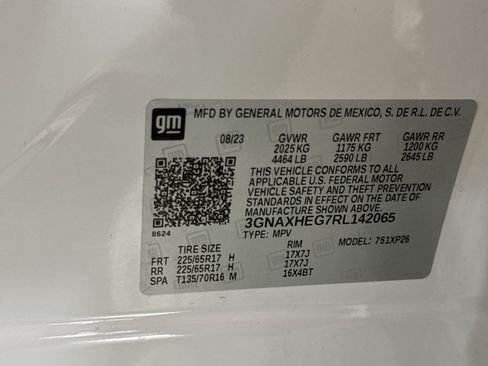 Used 2024 Chevrolet Equinox LS w/ LS Convenience Package FWD image 29