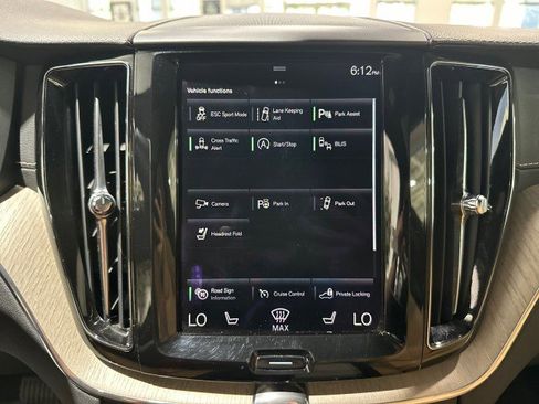 Used 2018 Volvo XC60 T5 Inscription w/ Convenience Package AWD/4WD image 53