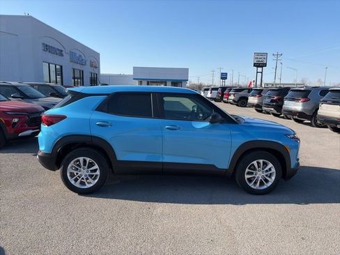 New 2026 Chevrolet TrailBlazer LS w/ LPO, Blackout Package image 7