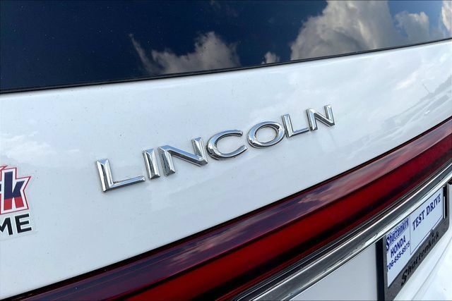 Used 2021 Lincoln Aviator 2WD image 26