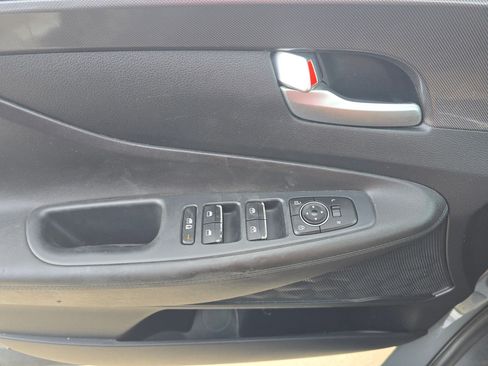 Used 2021 Hyundai Santa Fe SEL w/ Convenience Package image 19