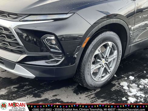 Certified 2023 Chevrolet Blazer LT w/ Convenience Package image 8
