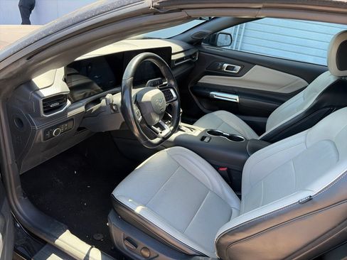 Used 2024 Ford Mustang Premium RWD image 5