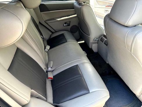 Used 2005 Jeep Grand Cherokee Limited image 13