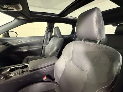 Used 2025 Lexus RX 450h AWD w/ Convenience Package image 17