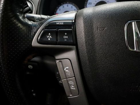 Used 2011 Honda Pilot Touring image 29