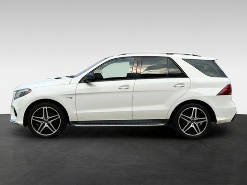 Used 2017 Mercedes-Benz GLE 43 AMG 4MATIC image 4