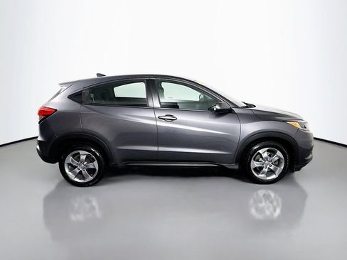 Certified 2019 Honda HR-V LX image 6