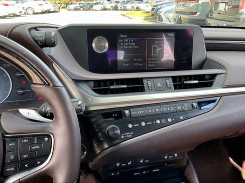 Used 2019 Lexus ES 350 image 5