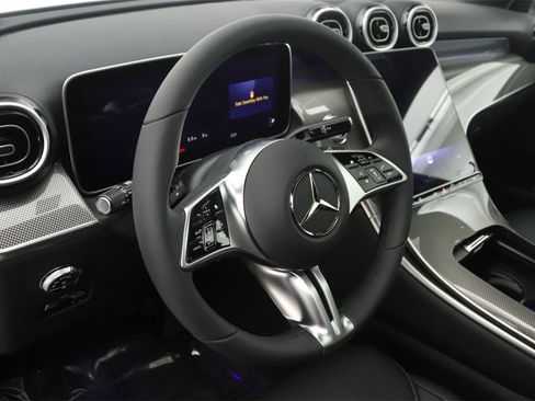 New 2026 Mercedes-Benz GLC 300 image 5