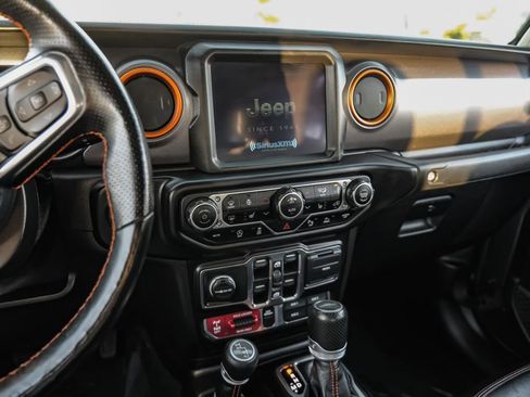 Used 2021 Jeep Gladiator Mojave image 22