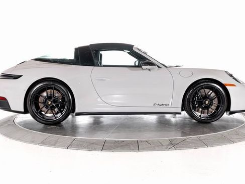 Used 2026 Porsche 911 Targa 4 GTS image 6