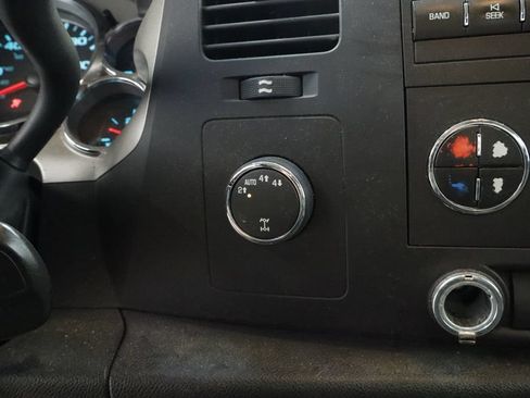 Used 2011 GMC Sierra 1500 SLE w/ Power Tech Package AWD/4WD image 30