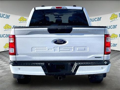 Used 2023 Ford F150 XL w/ Trailer Tow Package image 4