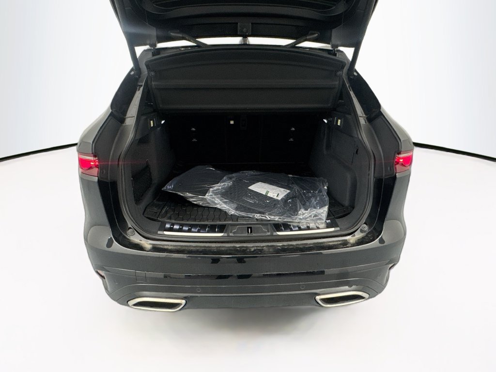 New 2026 Jaguar F-PACE R-Dynamic S AWD/4WD image 27