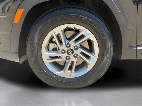 Used 2025 Hyundai Tucson SE FWD image 27