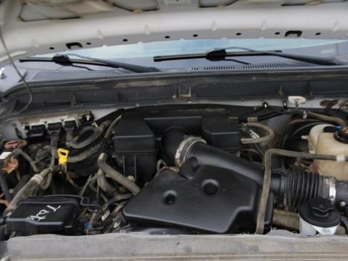 Used 2012 Ford F250 XL w/ Skid Plate Pkg image 34