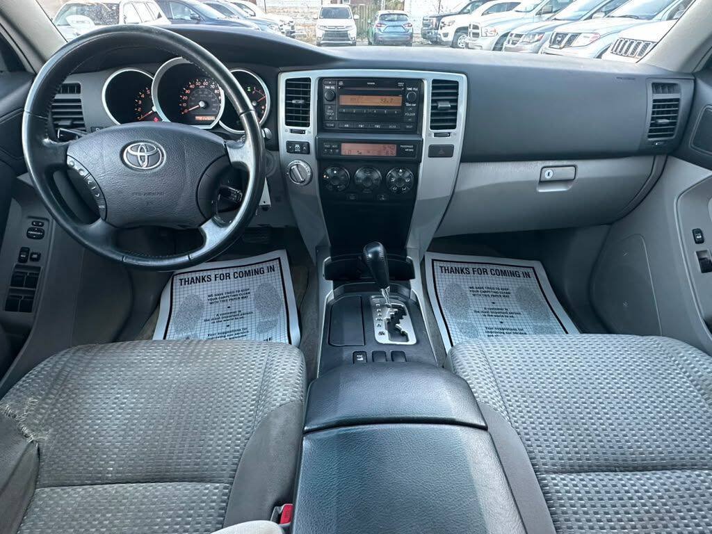 Used 2008 Toyota 4Runner SR5 AWD/4WD image 14