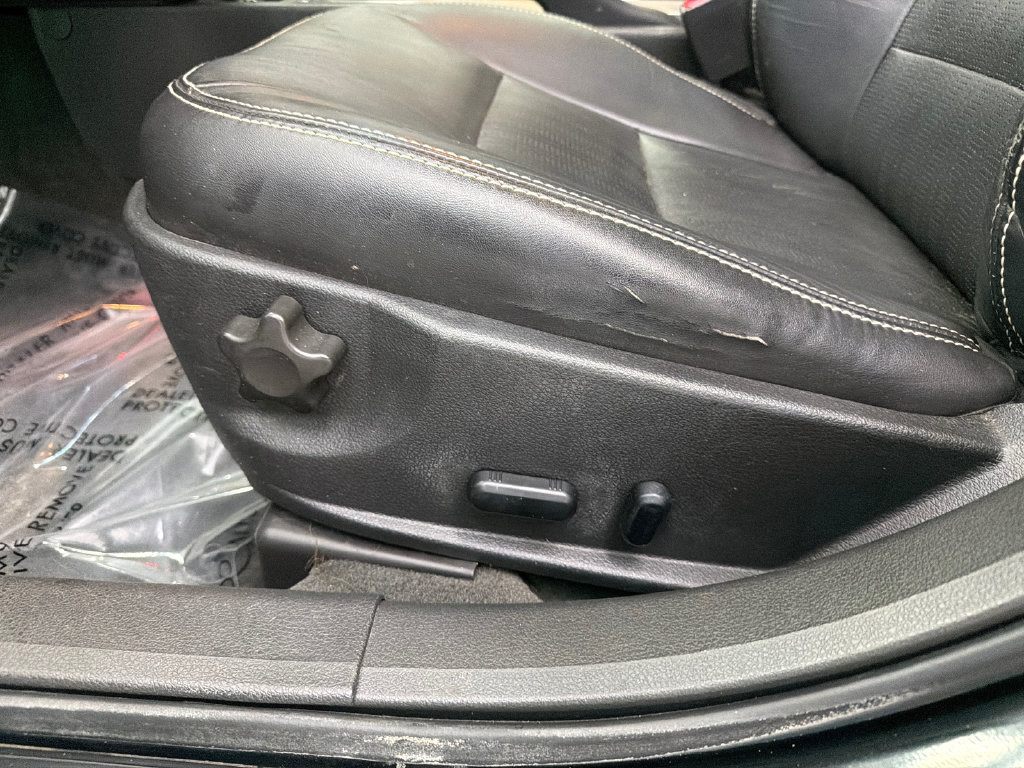 Used 2010 Ford Fusion Sport FWD image 10