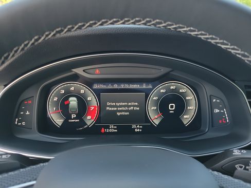 New 2026 Audi SQ7 Premium Plus image 32