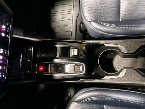 Used 2023 Chevrolet Bolt EUV LT w/ Convenience Package image 41