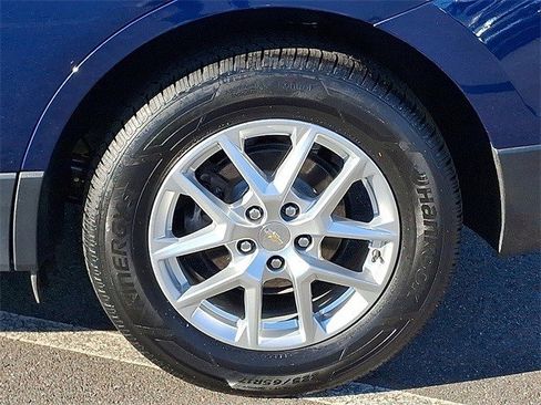 Certified 2022 Chevrolet Equinox LS w/ LS Convenience Package image 24